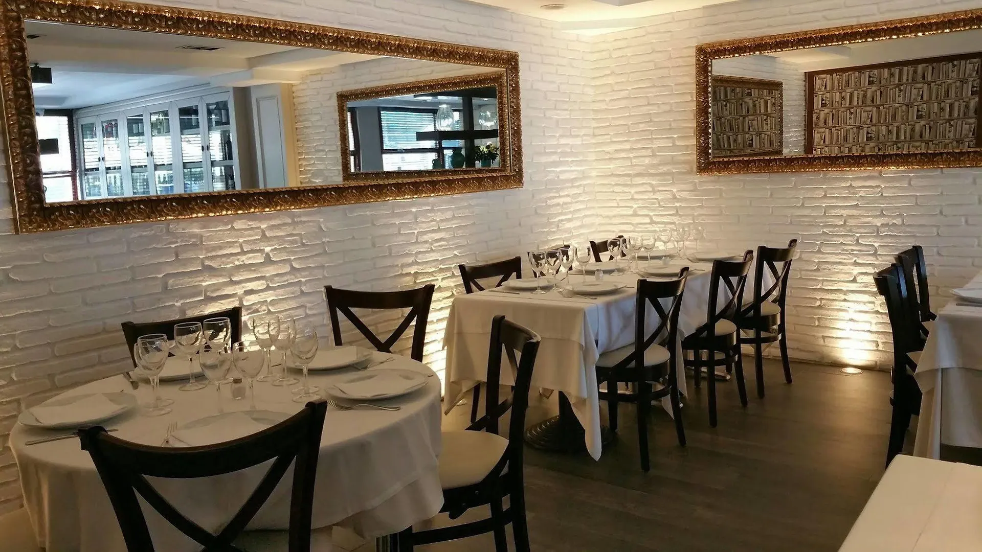 Hotel La Ciudadela Barcelona 0*,